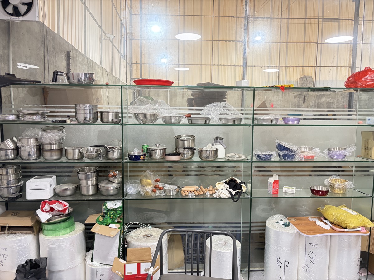 Sample shelves